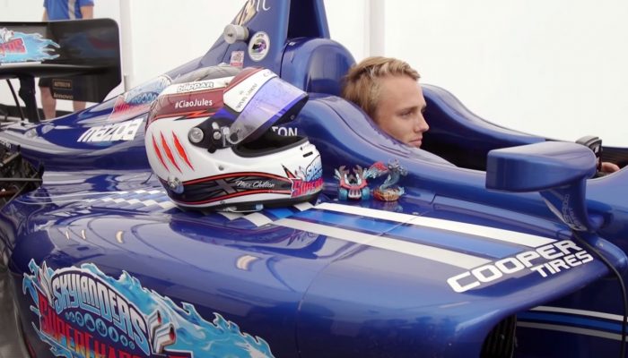 Skylanders SuperChargers – Speed-building Max Chilton’s Race Car