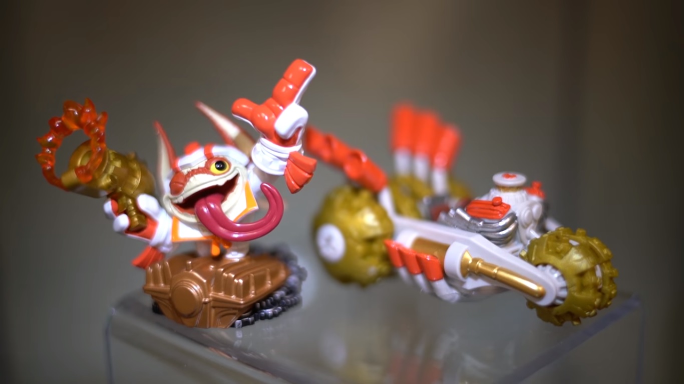 Skylanders SuperChargers Meet Double Dare Trigger Happy and the Gold